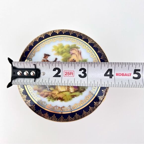 Vintage Limoges France Fragonard Jewelry/Trinket Box Blue Courting Couple - Picture 10 of 10